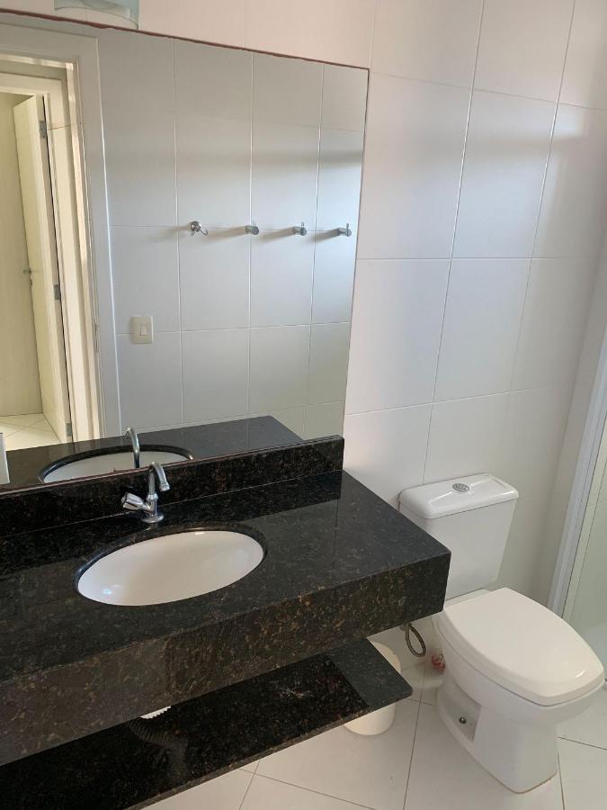 Res. Nona Martha Apartment Бомбиняс Екстериор снимка
