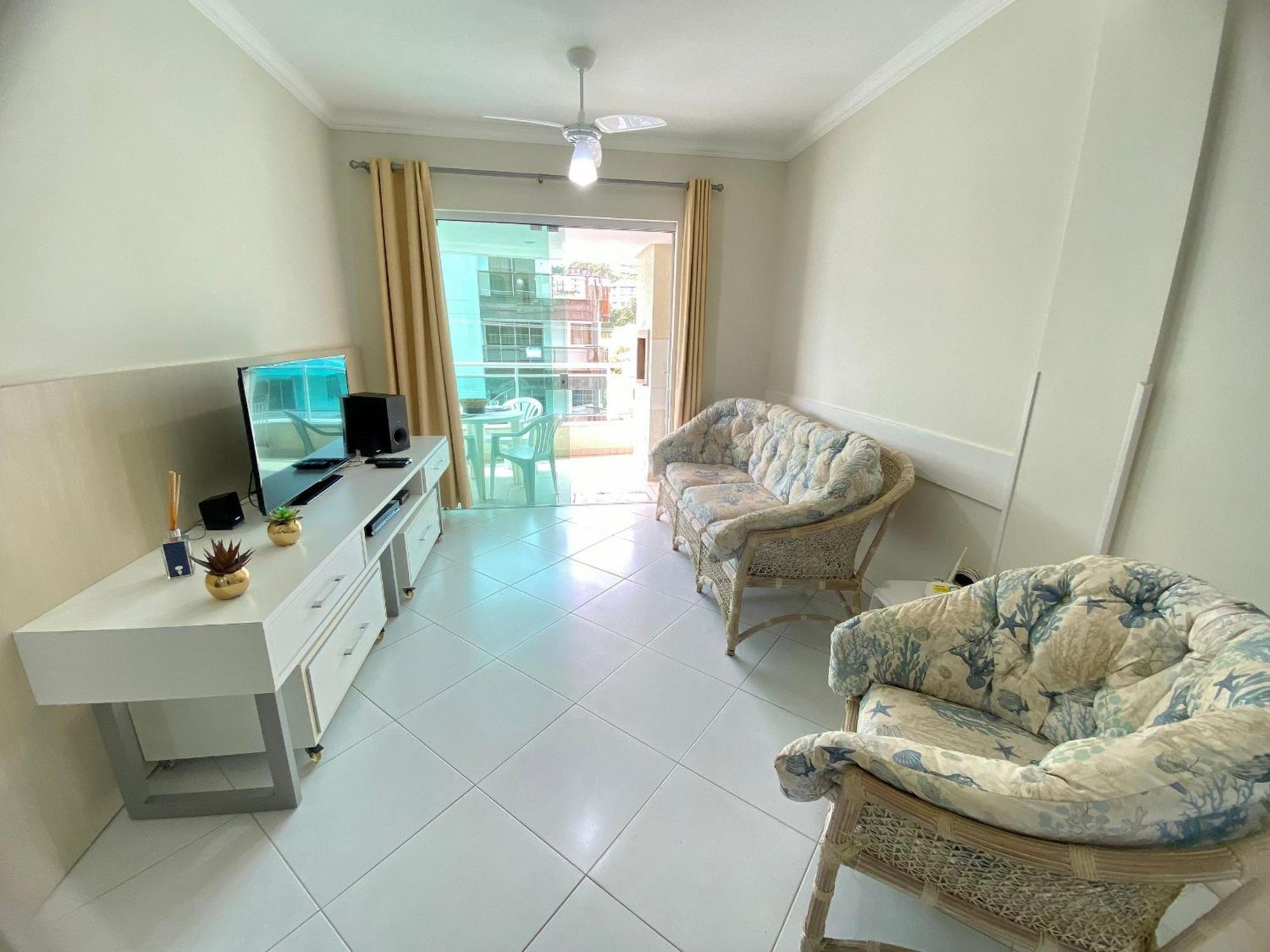 Res. Nona Martha Apartment Бомбиняс Екстериор снимка